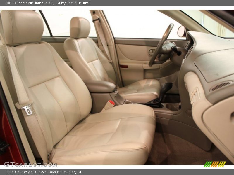 Front Seat of 2001 Intrigue GL