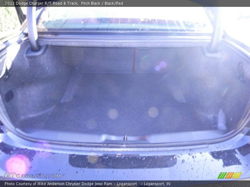 Pitch Black / Black/Red 2013 Dodge Charger R/T Road & Track