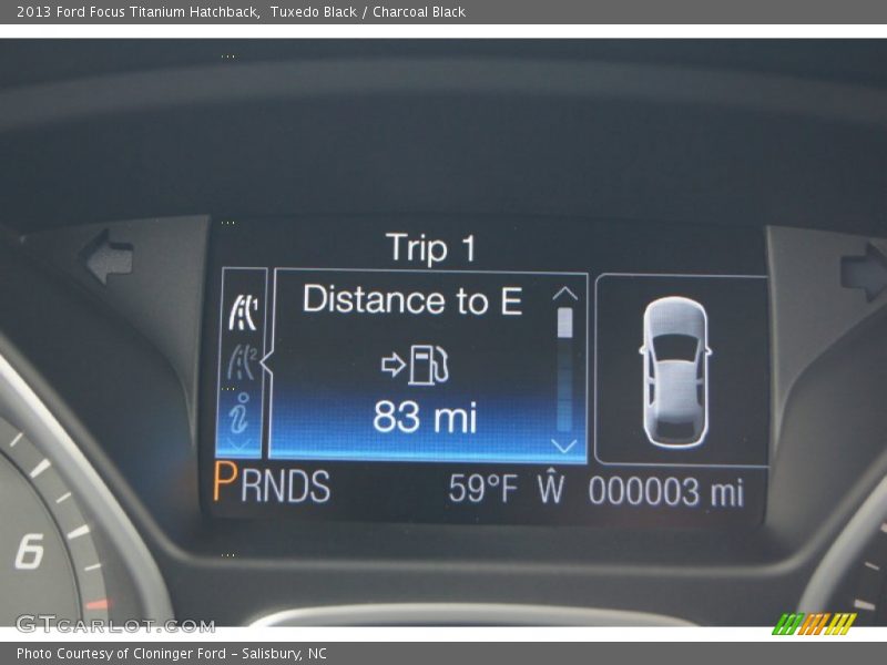 Tuxedo Black / Charcoal Black 2013 Ford Focus Titanium Hatchback