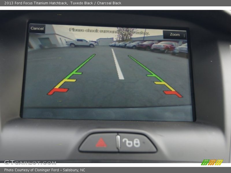 Tuxedo Black / Charcoal Black 2013 Ford Focus Titanium Hatchback