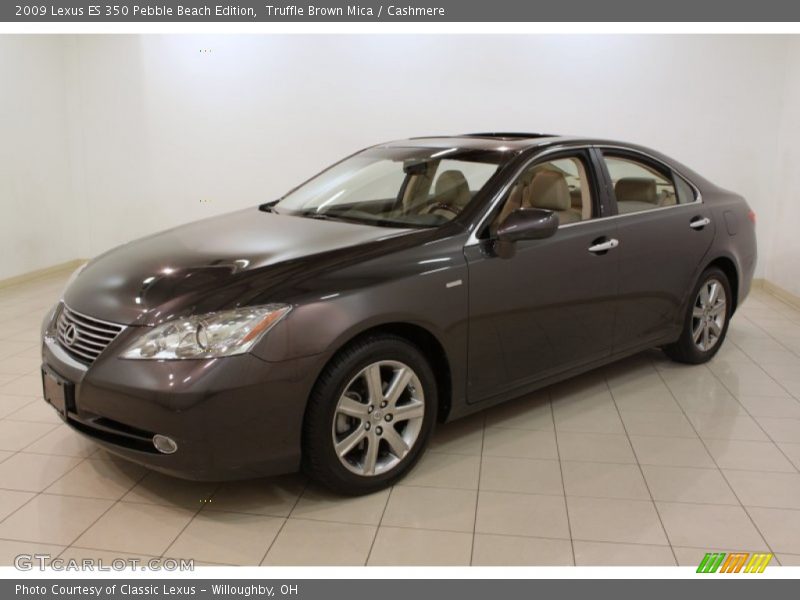 Front 3/4 View of 2009 ES 350 Pebble Beach Edition