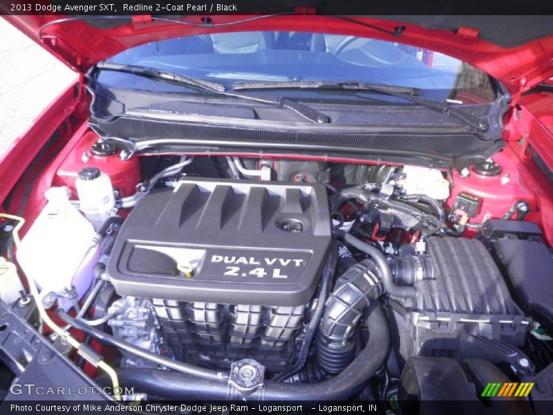 Redline 2-Coat Pearl / Black 2013 Dodge Avenger SXT