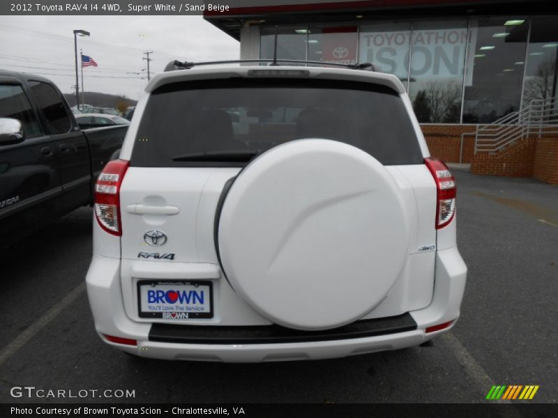 Super White / Sand Beige 2012 Toyota RAV4 I4 4WD