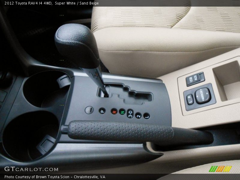 Super White / Sand Beige 2012 Toyota RAV4 I4 4WD