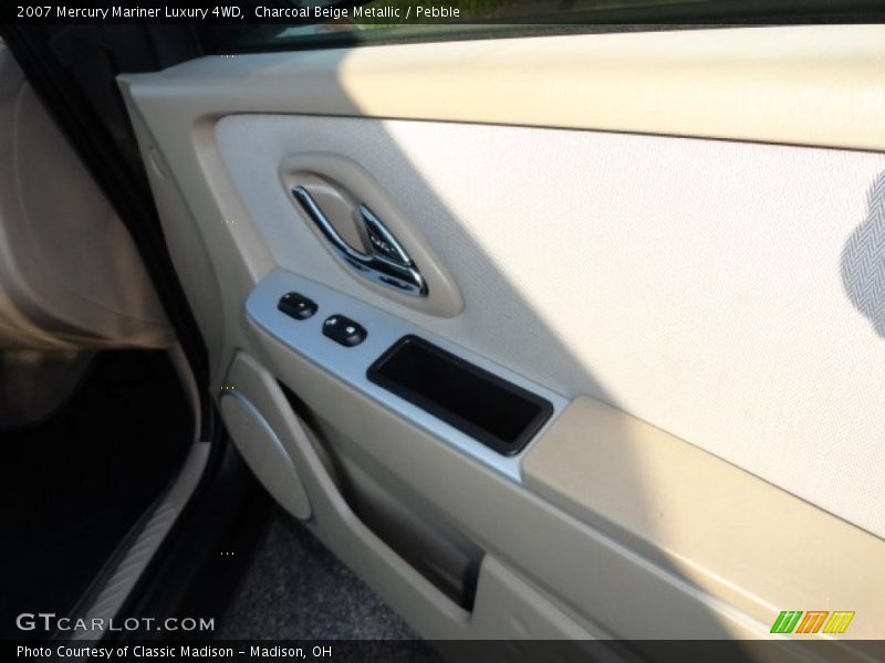 Charcoal Beige Metallic / Pebble 2007 Mercury Mariner Luxury 4WD