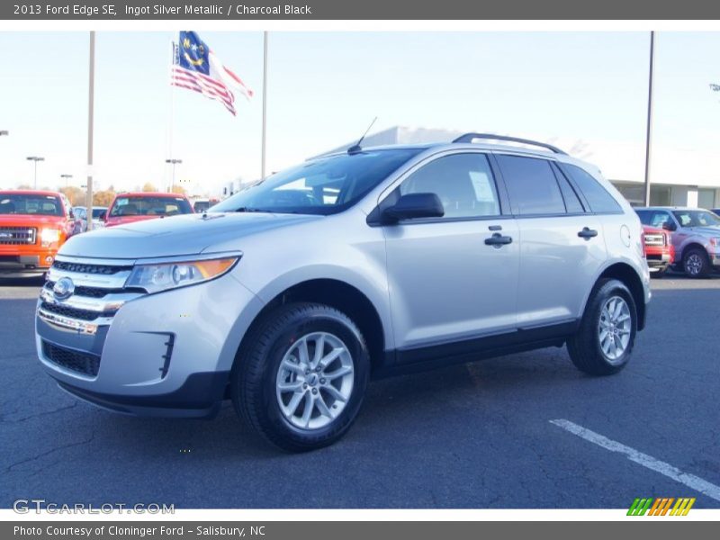 Ingot Silver Metallic / Charcoal Black 2013 Ford Edge SE