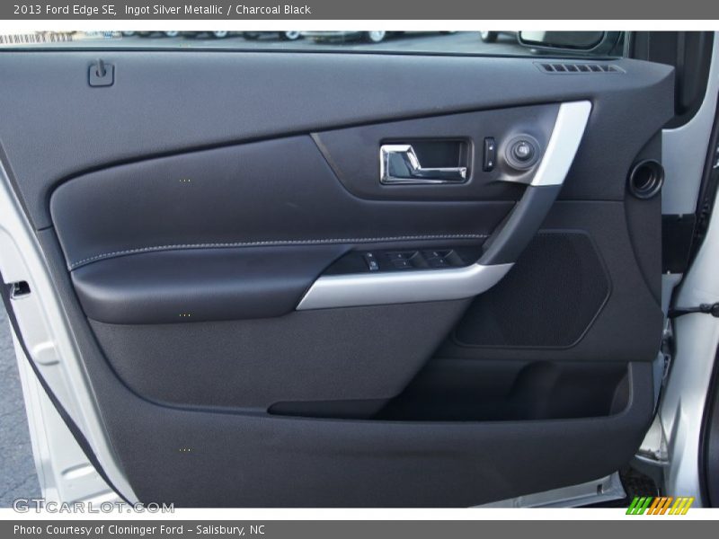 Ingot Silver Metallic / Charcoal Black 2013 Ford Edge SE
