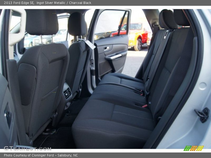 Ingot Silver Metallic / Charcoal Black 2013 Ford Edge SE