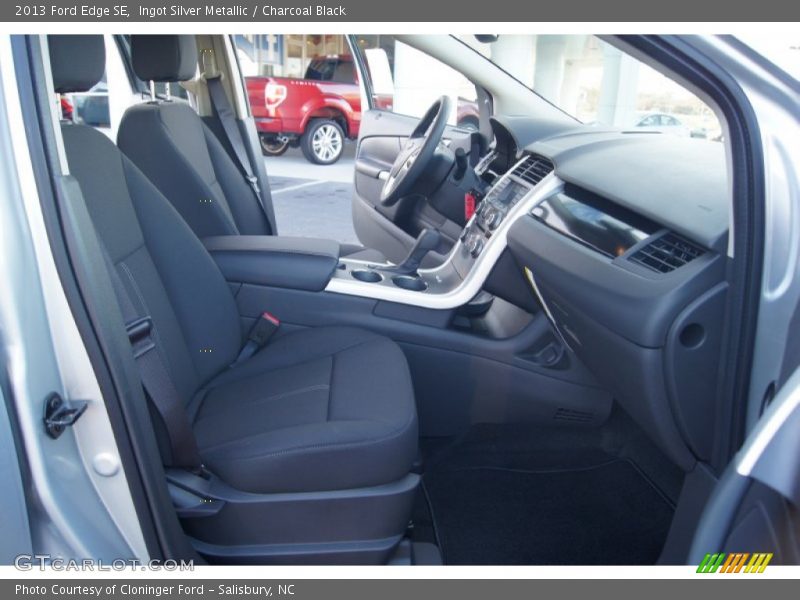 Ingot Silver Metallic / Charcoal Black 2013 Ford Edge SE