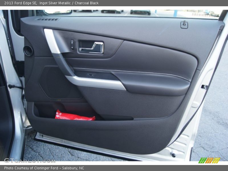 Ingot Silver Metallic / Charcoal Black 2013 Ford Edge SE