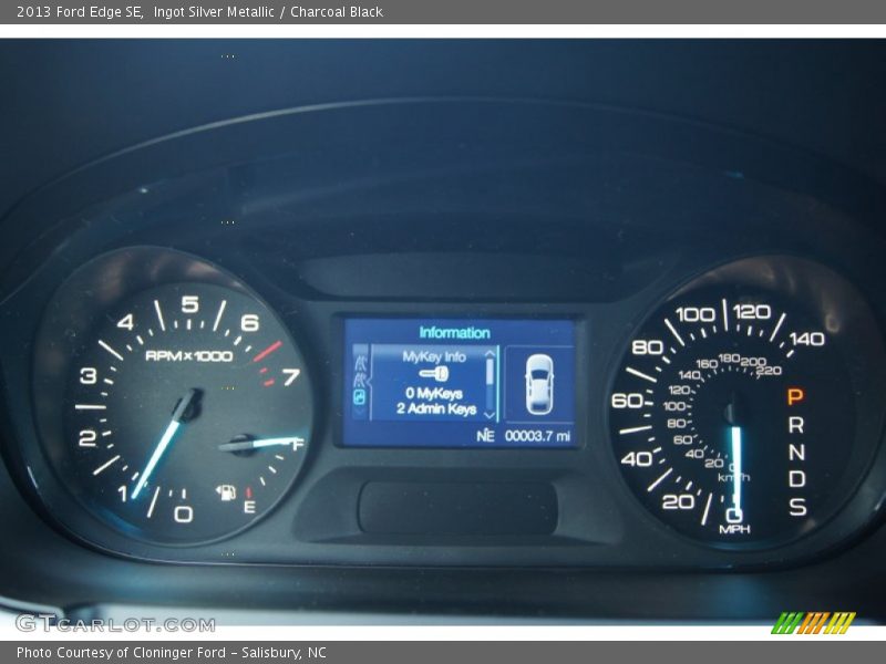 Ingot Silver Metallic / Charcoal Black 2013 Ford Edge SE