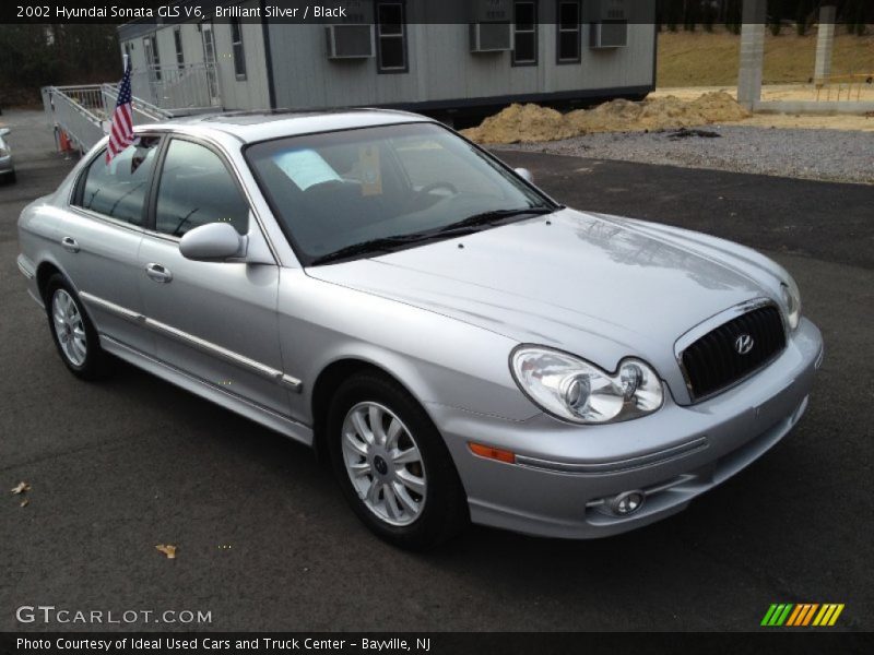 Brilliant Silver / Black 2002 Hyundai Sonata GLS V6