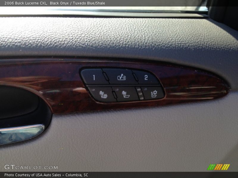 Black Onyx / Tuxedo Blue/Shale 2006 Buick Lucerne CXL