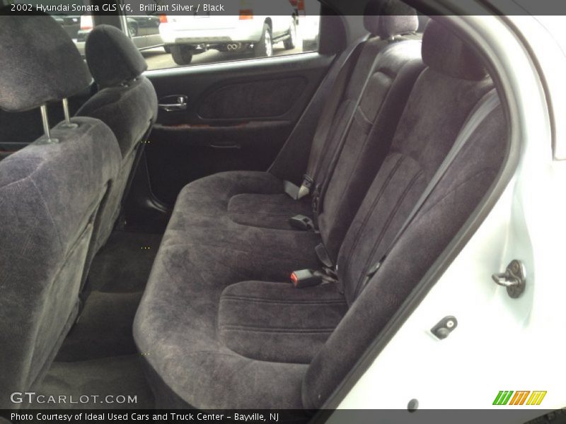 Brilliant Silver / Black 2002 Hyundai Sonata GLS V6