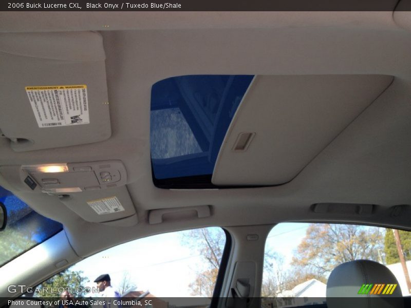 Black Onyx / Tuxedo Blue/Shale 2006 Buick Lucerne CXL