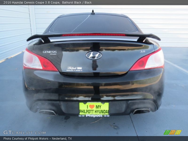 Bathurst Black / Black 2010 Hyundai Genesis Coupe 3.8 Coupe