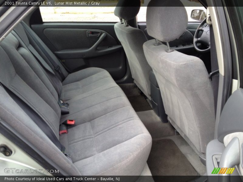 Lunar Mist Metallic / Gray 2001 Toyota Camry LE V6