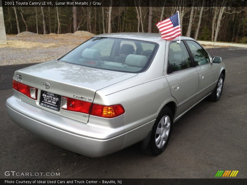 Lunar Mist Metallic / Gray 2001 Toyota Camry LE V6