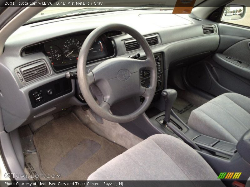 Lunar Mist Metallic / Gray 2001 Toyota Camry LE V6