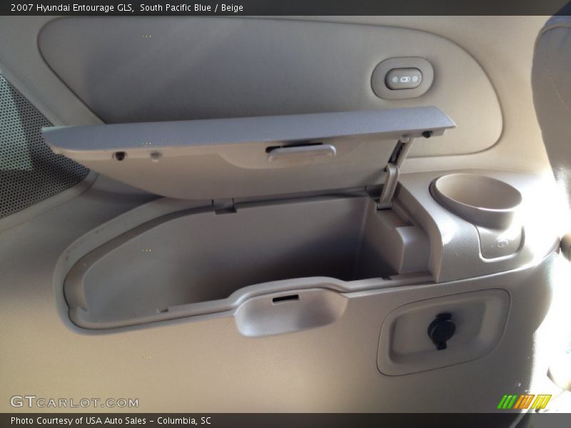 South Pacific Blue / Beige 2007 Hyundai Entourage GLS