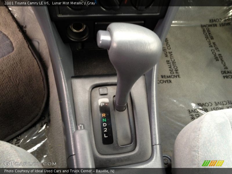Lunar Mist Metallic / Gray 2001 Toyota Camry LE V6