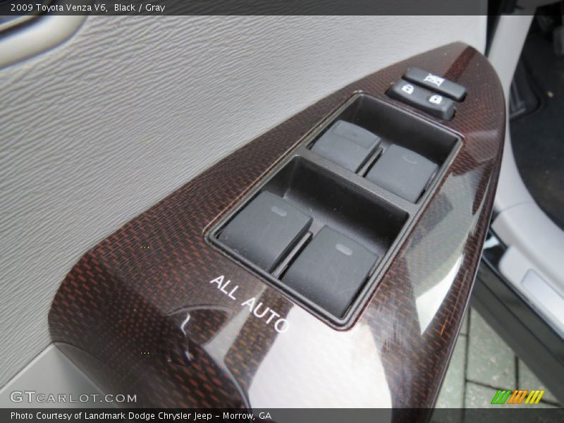 Black / Gray 2009 Toyota Venza V6