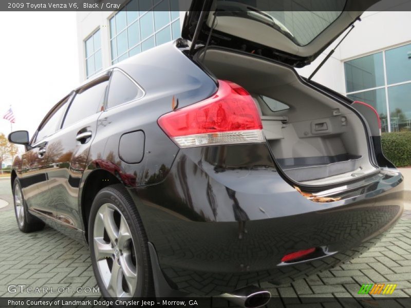 Black / Gray 2009 Toyota Venza V6
