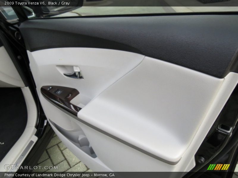 Black / Gray 2009 Toyota Venza V6