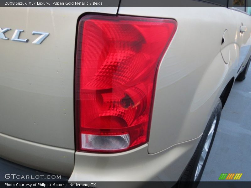 Aspen Gold Metallic / Beige 2008 Suzuki XL7 Luxury