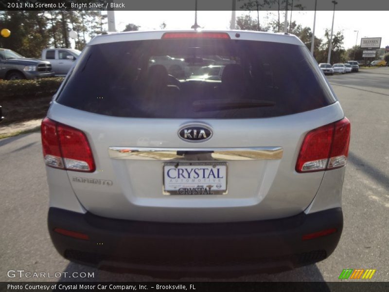 Bright Silver / Black 2011 Kia Sorento LX