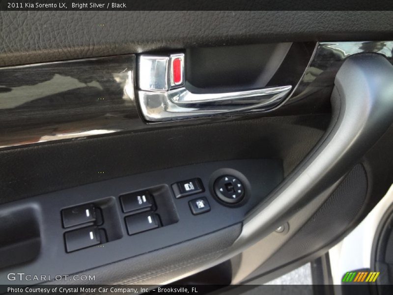 Bright Silver / Black 2011 Kia Sorento LX