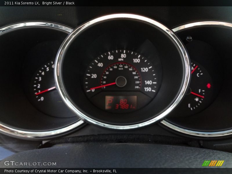 Bright Silver / Black 2011 Kia Sorento LX