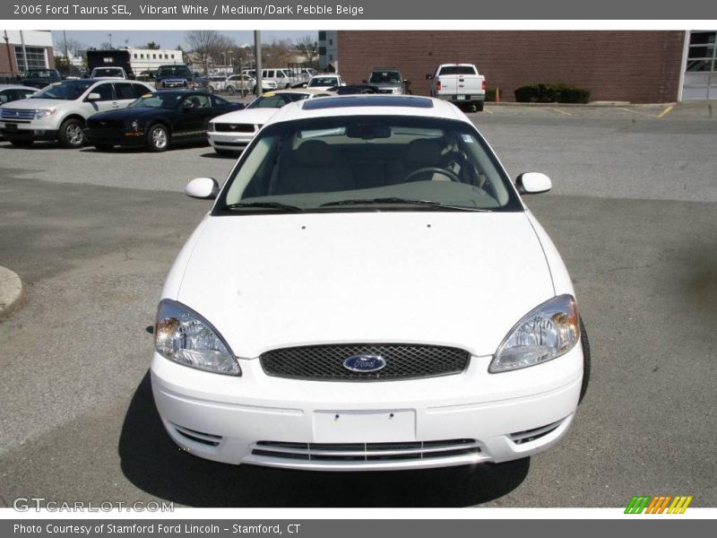 Vibrant White / Medium/Dark Pebble Beige 2006 Ford Taurus SEL