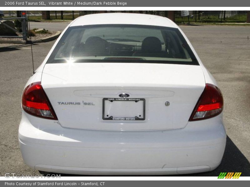 Vibrant White / Medium/Dark Pebble Beige 2006 Ford Taurus SEL