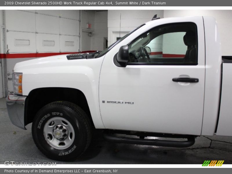 Summit White / Dark Titanium 2009 Chevrolet Silverado 2500HD Work Truck Regular Cab 4x4