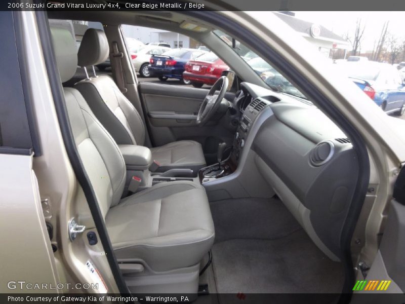 Clear Beige Metallic / Beige 2006 Suzuki Grand Vitara Luxury 4x4