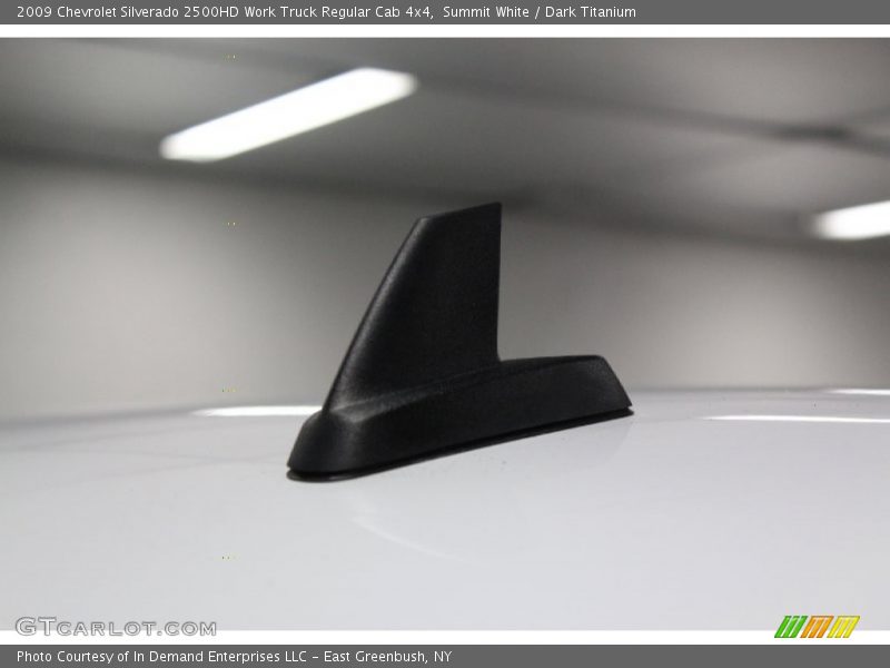 Summit White / Dark Titanium 2009 Chevrolet Silverado 2500HD Work Truck Regular Cab 4x4