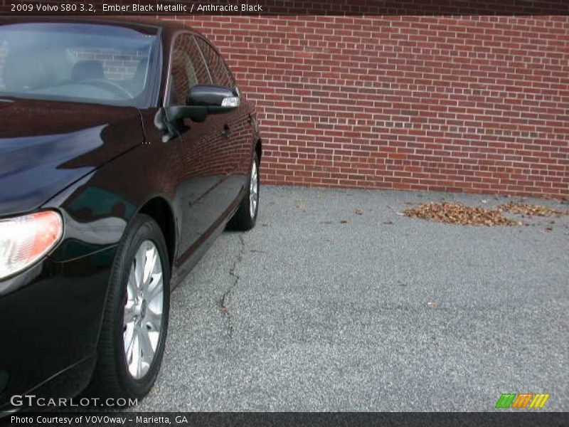 Ember Black Metallic / Anthracite Black 2009 Volvo S80 3.2