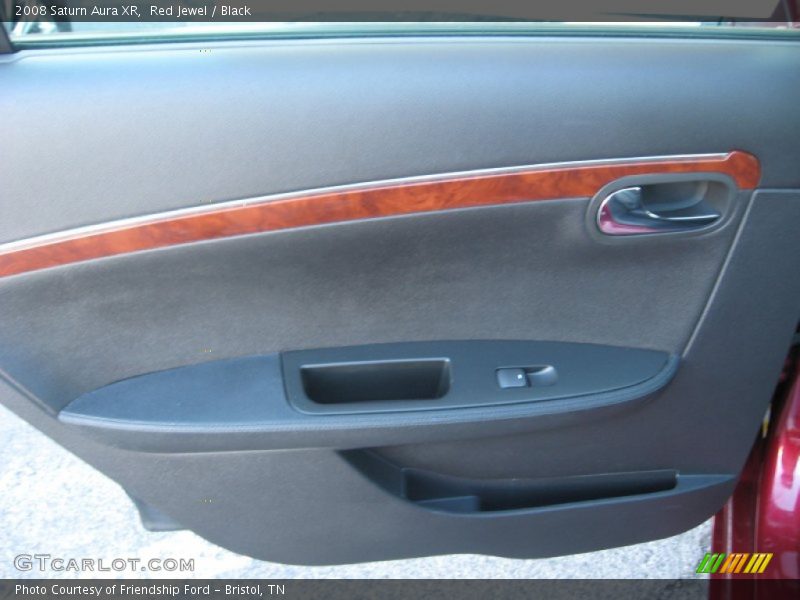 Red Jewel / Black 2008 Saturn Aura XR