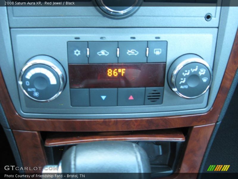 Red Jewel / Black 2008 Saturn Aura XR