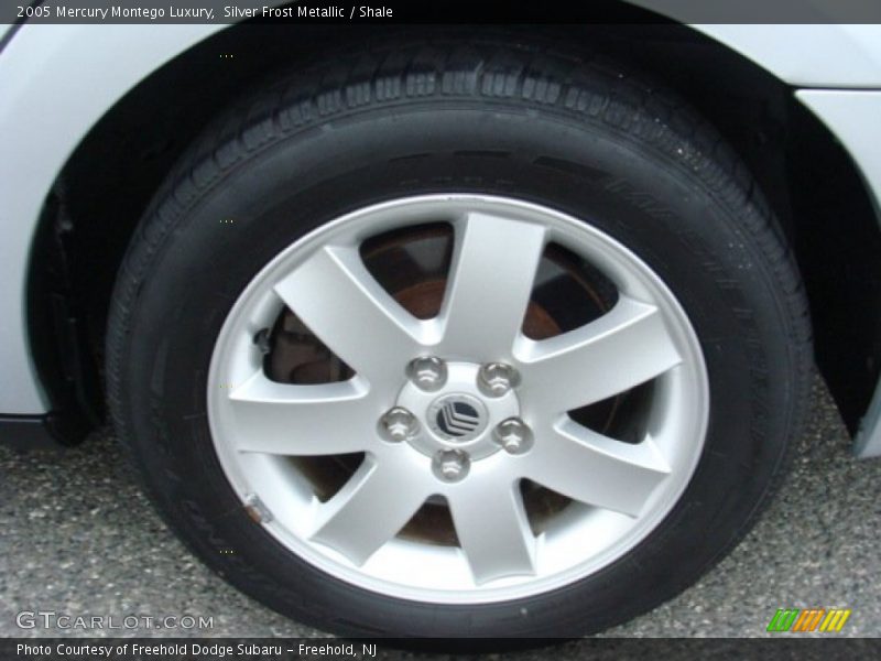 Silver Frost Metallic / Shale 2005 Mercury Montego Luxury