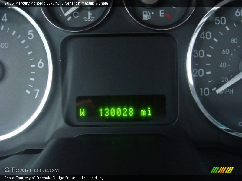 Silver Frost Metallic / Shale 2005 Mercury Montego Luxury