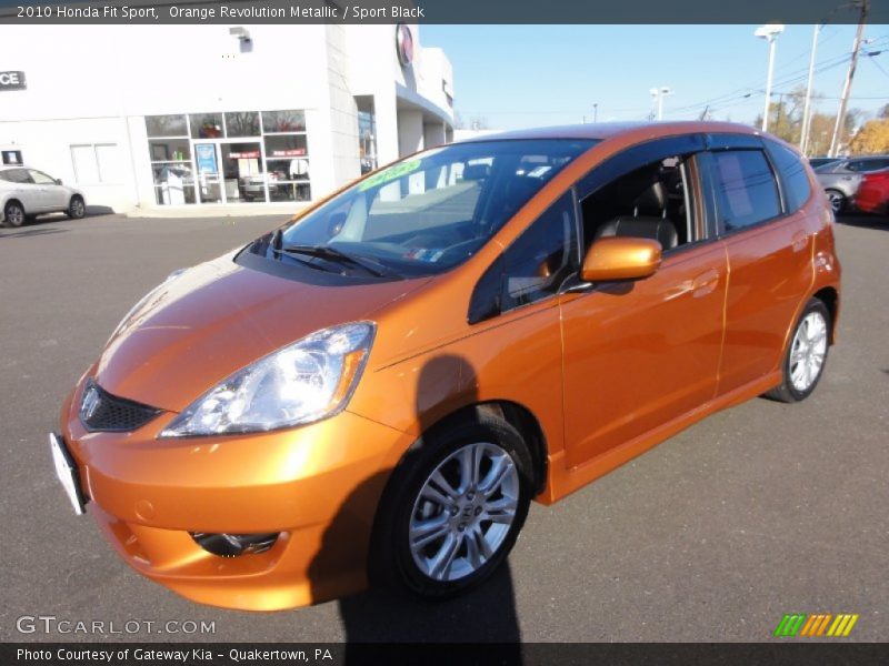 Front 3/4 View of 2010 Fit Sport