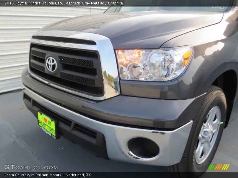 Magnetic Gray Metallic / Graphite 2013 Toyota Tundra Double Cab
