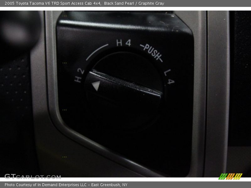 Black Sand Pearl / Graphite Gray 2005 Toyota Tacoma V6 TRD Sport Access Cab 4x4