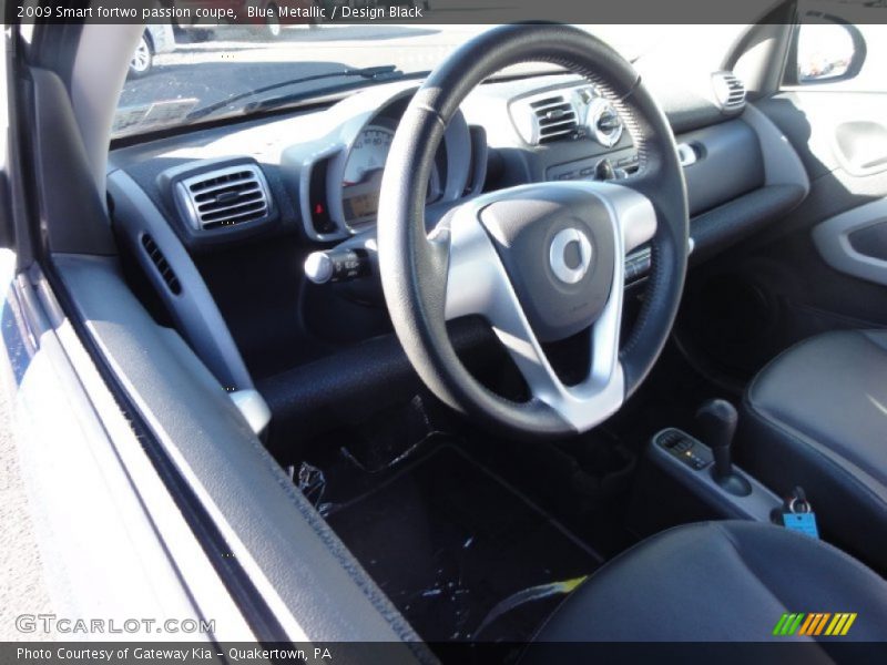 Blue Metallic / Design Black 2009 Smart fortwo passion coupe