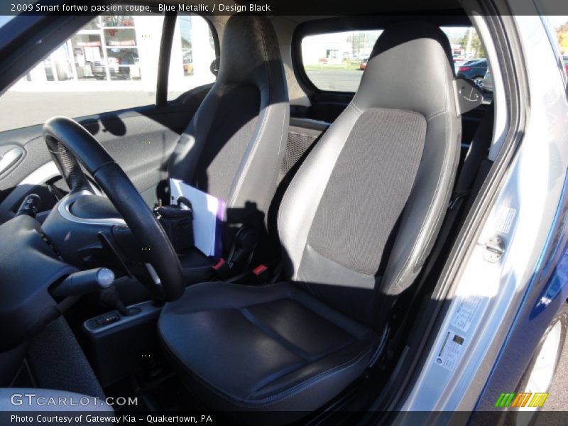 Blue Metallic / Design Black 2009 Smart fortwo passion coupe