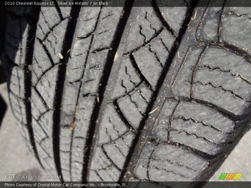 Silver Ice Metallic / Jet Black 2010 Chevrolet Equinox LT