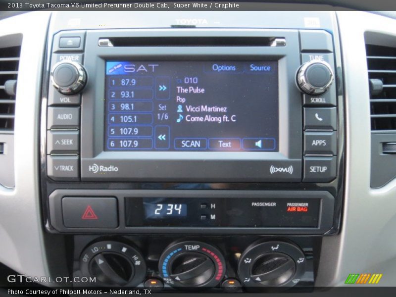 Super White / Graphite 2013 Toyota Tacoma V6 Limited Prerunner Double Cab