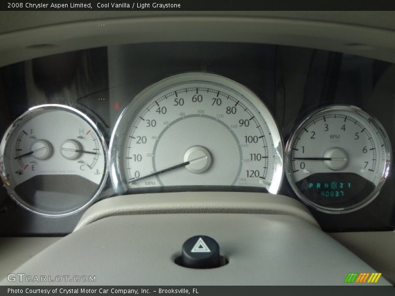 Cool Vanilla / Light Graystone 2008 Chrysler Aspen Limited